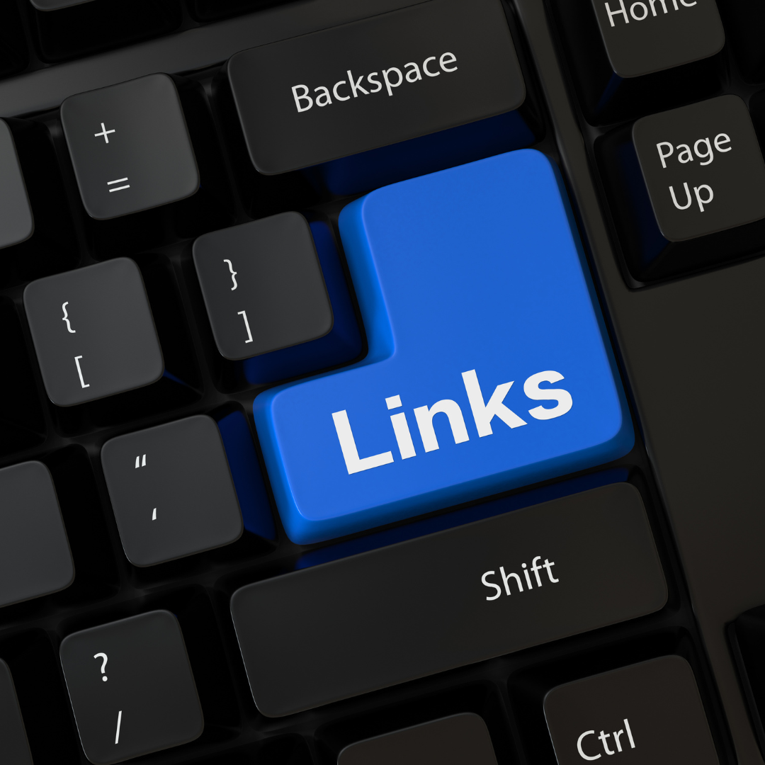 Illustration af en hjemmeside med links, der repræsenterer linkbuilding og øget autoritet.